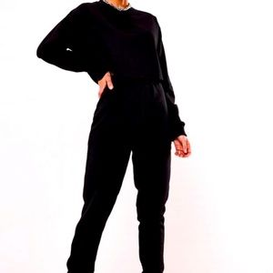 Black Cropped Sweatshirt and Joggers